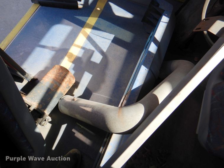 image for item DN1417 2006 Optima  transit bus