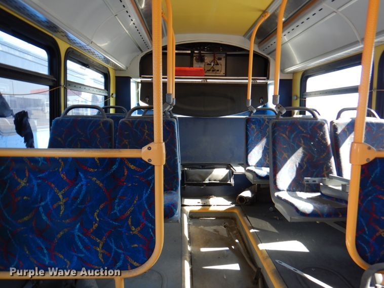 image for item DN1417 2006 Optima  transit bus