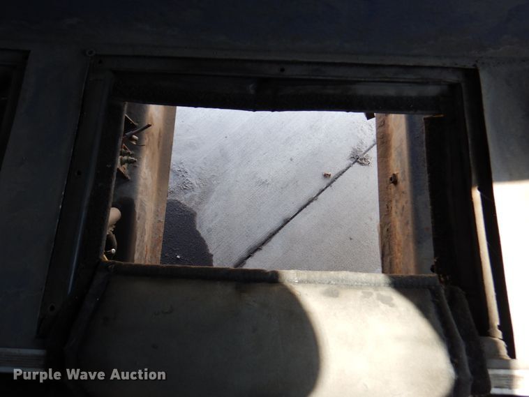 image for item DN1417 2006 Optima  transit bus