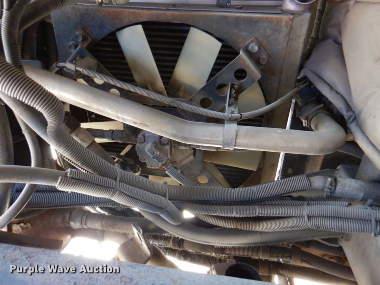 image for item DN1417 2006 Optima  transit bus