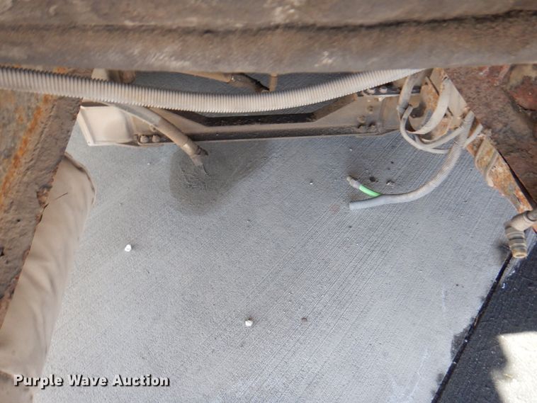 image for item DN1417 2006 Optima  transit bus