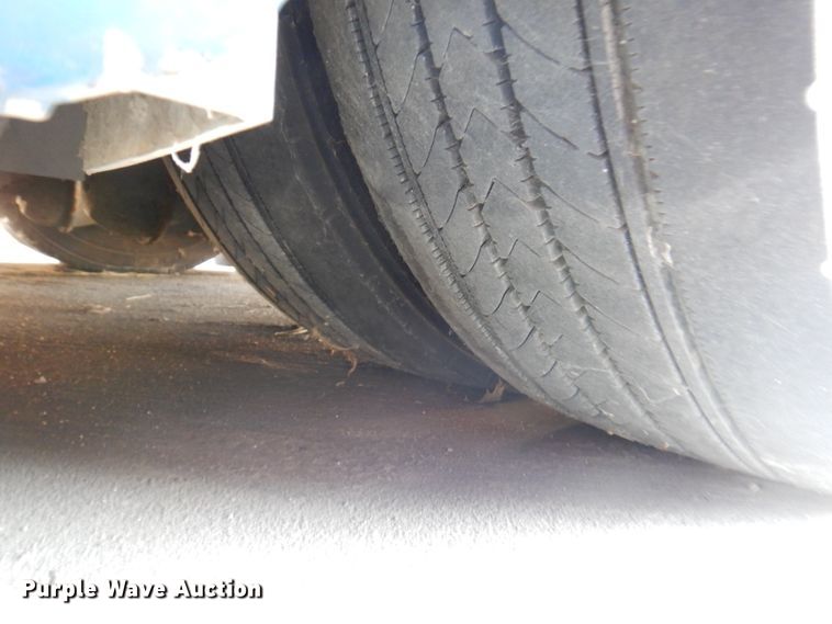 image for item DN1417 2006 Optima  transit bus