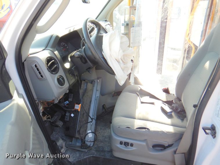 image for item DN1418 2018 Ford E450  shuttle bus