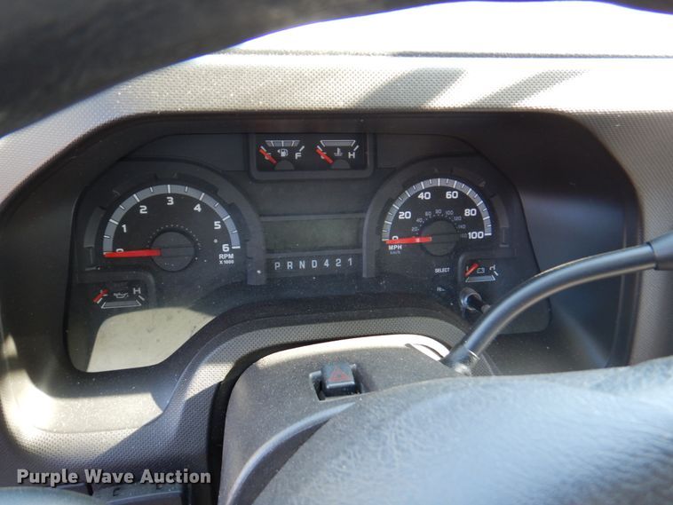 image for item DN1418 2018 Ford E450  shuttle bus