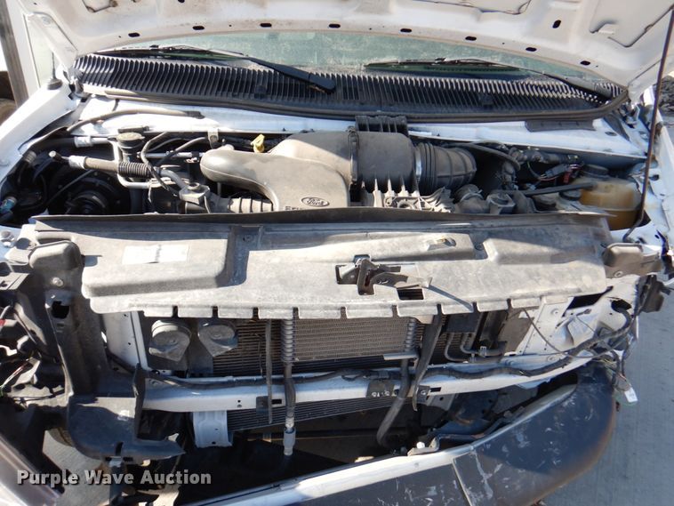 image for item DN1418 2018 Ford E450  shuttle bus