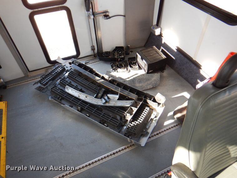 image for item DN1418 2018 Ford E450  shuttle bus