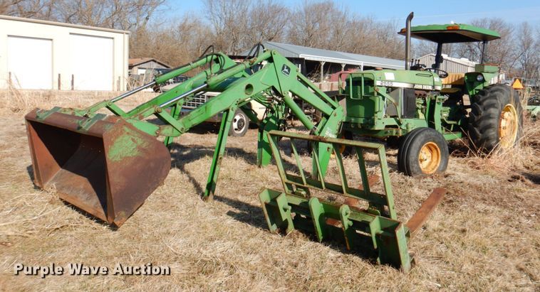 image for item DN1421 1991 John Deere 2555  tractor