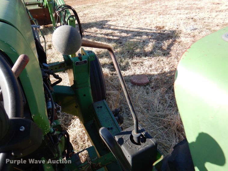 image for item DN1421 1991 John Deere 2555  tractor