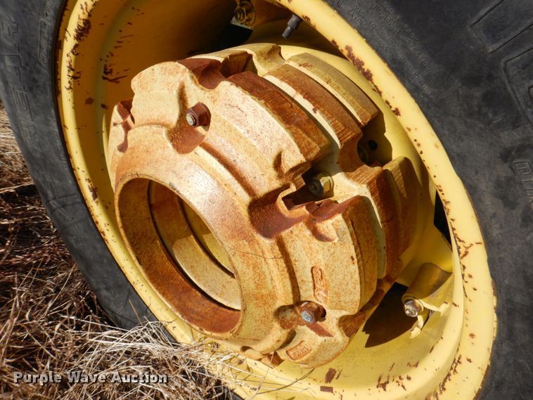 image for item DN1421 1991 John Deere 2555  tractor