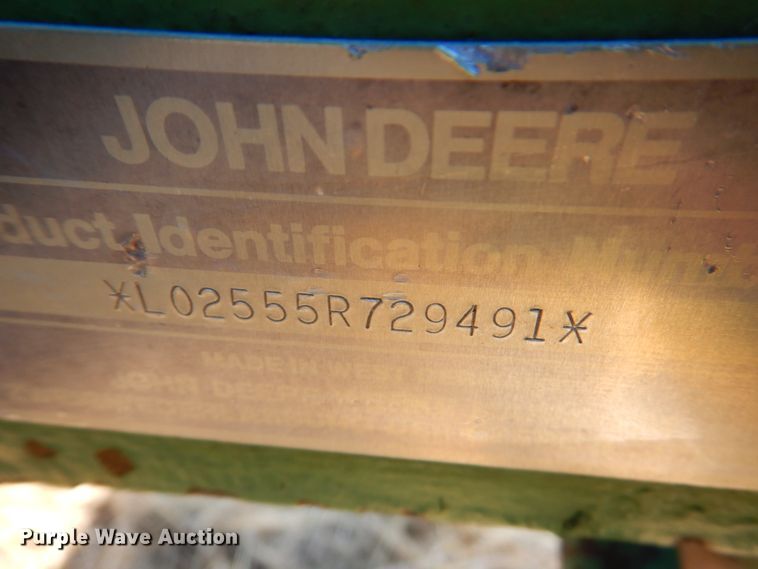 image for item DN1421 1991 John Deere 2555  tractor