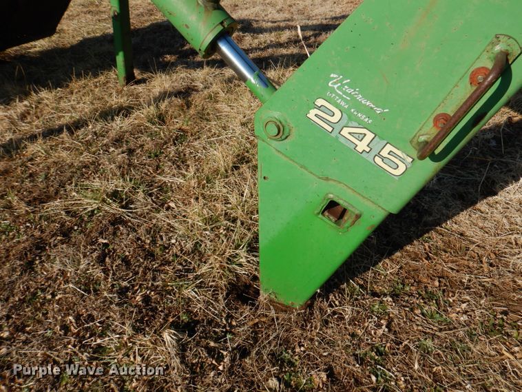 image for item DN1421 1991 John Deere 2555  tractor