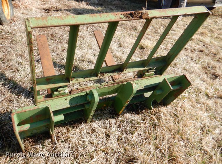 image for item DN1421 1991 John Deere 2555  tractor