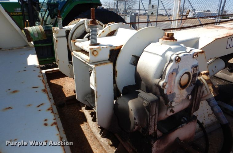 image for item DN7270 1991 Ford F450  tow truck