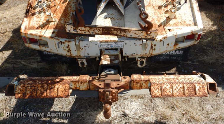 image for item DN7270 1991 Ford F450  tow truck