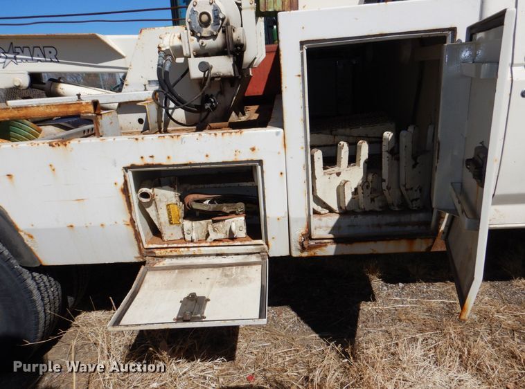 image for item DN7270 1991 Ford F450  tow truck