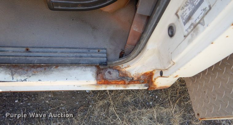 image for item DN7270 1991 Ford F450  tow truck