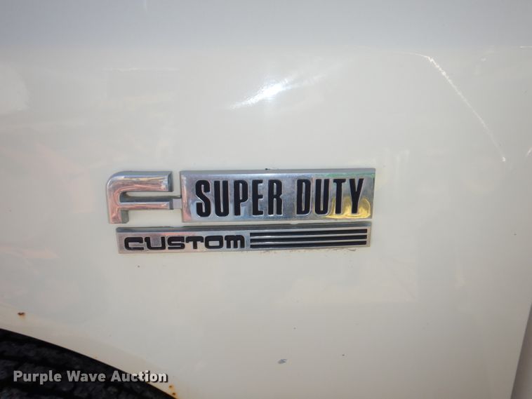 image for item DN7270 1991 Ford F450  tow truck