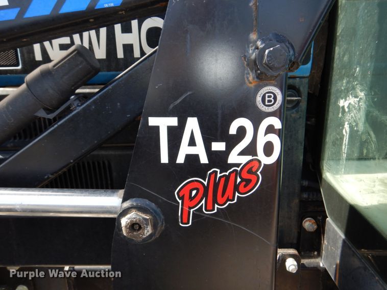 image for item DN7271 1995 New Holland 5640  tractor