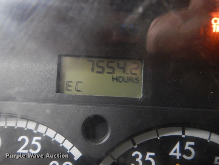 image for item DN7273 2005 Sterling L8500  sewer jetter truck