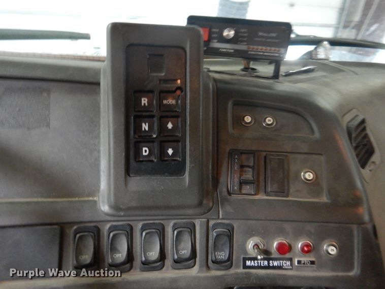 image for item DN7273 2005 Sterling L8500  sewer jetter truck