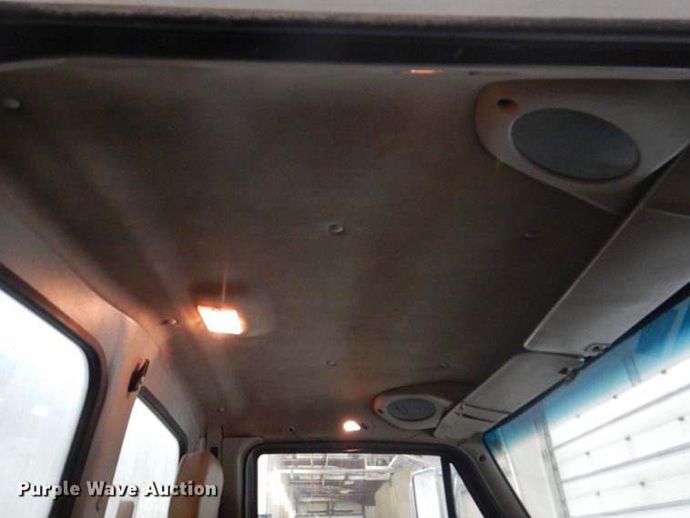 image for item DN7273 2005 Sterling L8500  sewer jetter truck