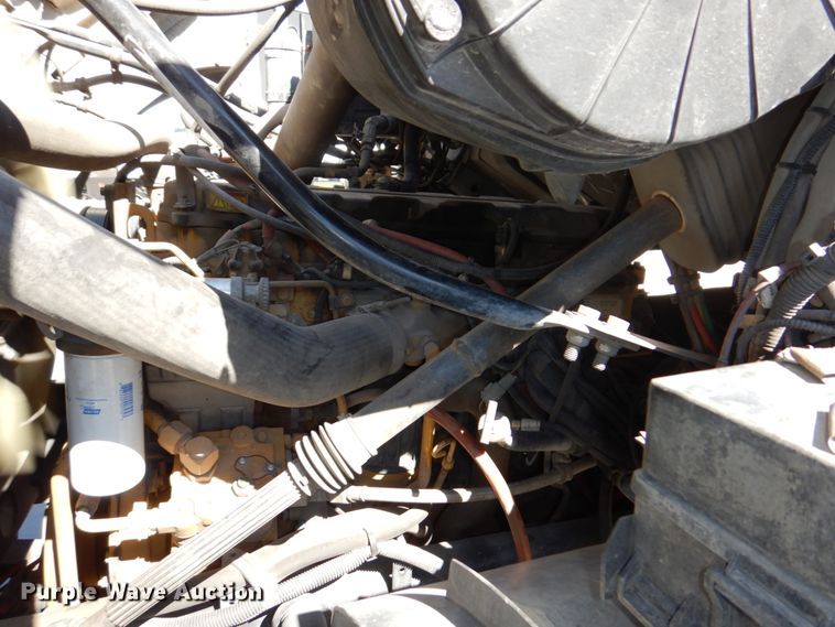 image for item DN7273 2005 Sterling L8500  sewer jetter truck