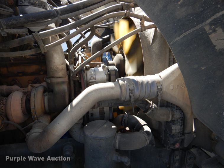 image for item DN7273 2005 Sterling L8500  sewer jetter truck