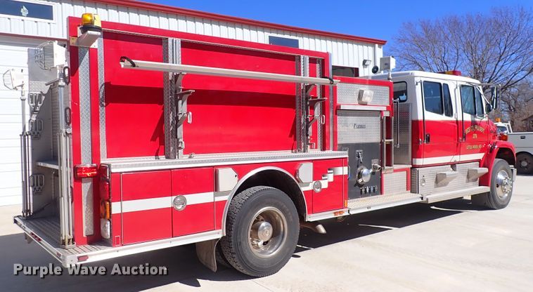 image for item DS7016 2001 Freightliner FL80  pumper fire truck