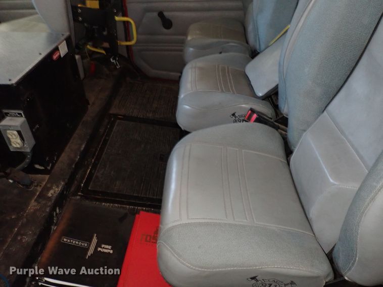 image for item DS7016 2001 Freightliner FL80  pumper fire truck