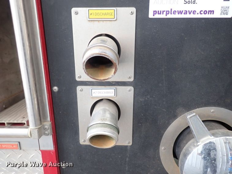 image for item DS7016 2001 Freightliner FL80  pumper fire truck