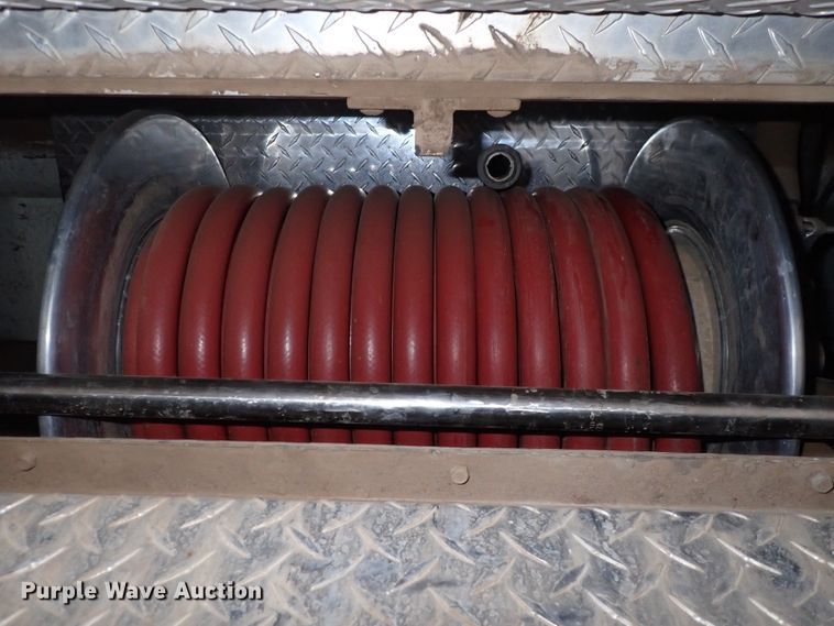 image for item DS7016 2001 Freightliner FL80  pumper fire truck