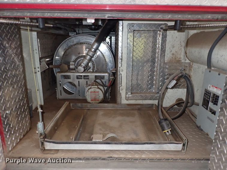 image for item DS7016 2001 Freightliner FL80  pumper fire truck