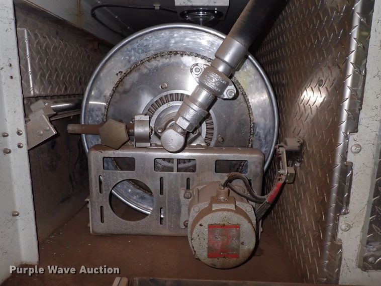 image for item DS7016 2001 Freightliner FL80  pumper fire truck