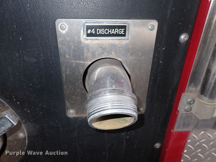 image for item DS7016 2001 Freightliner FL80  pumper fire truck