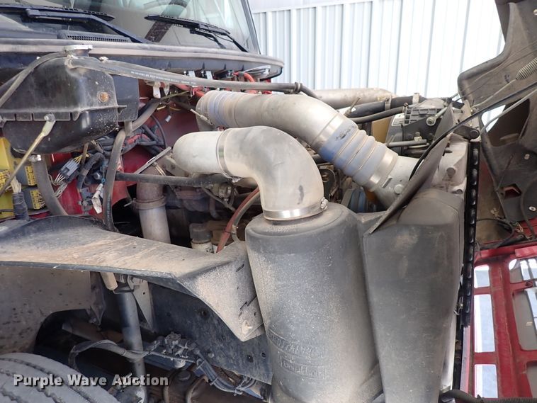 image for item DS7016 2001 Freightliner FL80  pumper fire truck