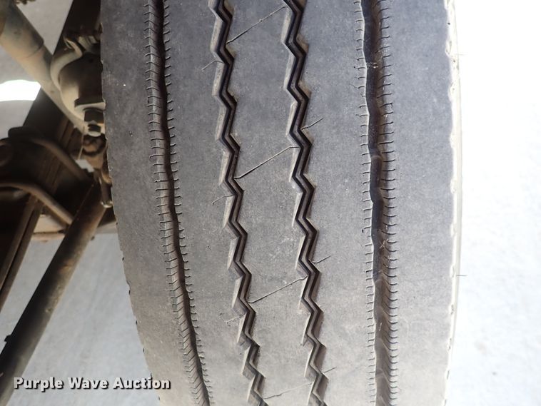 image for item DS7016 2001 Freightliner FL80  pumper fire truck