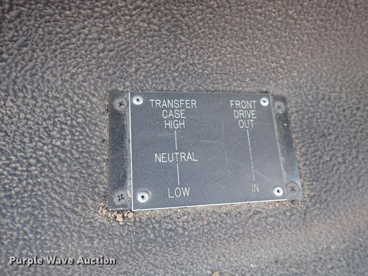 image for item DS7018 1994 Ford F700  fire truck