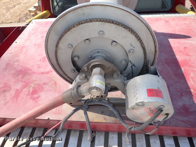 image for item DS7018 1994 Ford F700  fire truck