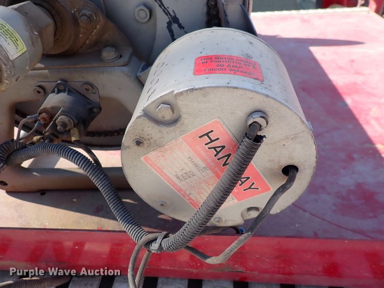 image for item DS7018 1994 Ford F700  fire truck