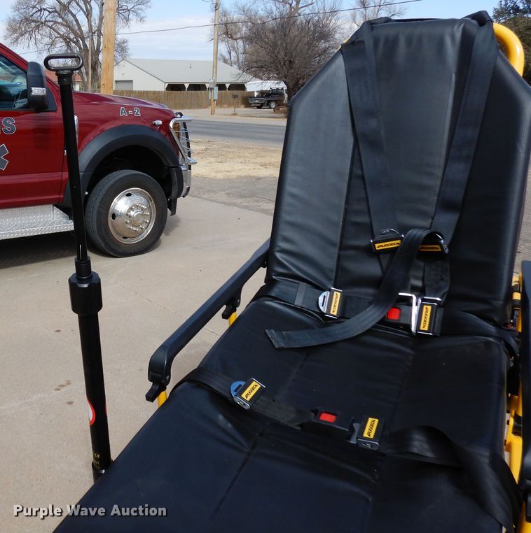 image for item EP9718 (2) ambulance cots