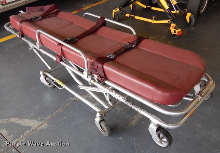 image for item EP9718 (2) ambulance cots