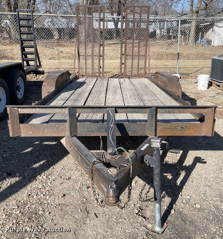 image for item FV9255 2003 East Texas  utility trailer