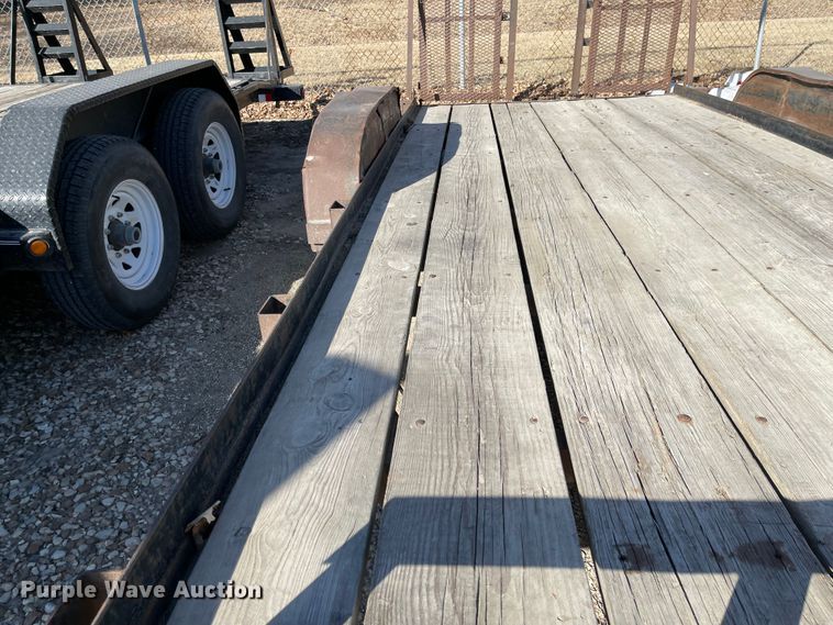 image for item FV9255 2003 East Texas  utility trailer