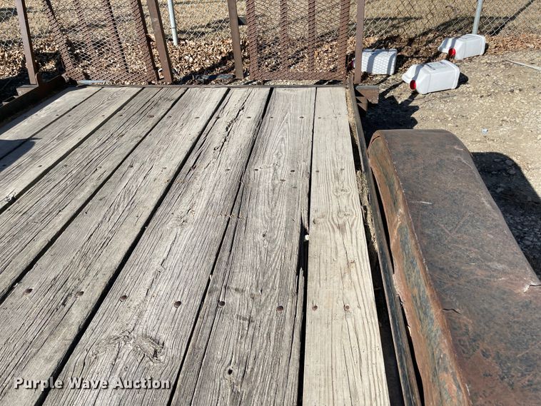 image for item FV9255 2003 East Texas  utility trailer