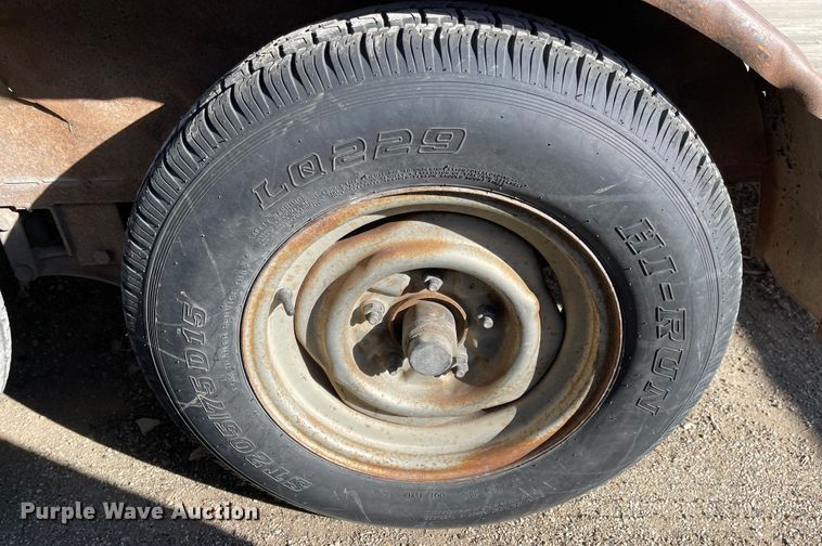 image for item FV9255 2003 East Texas  utility trailer