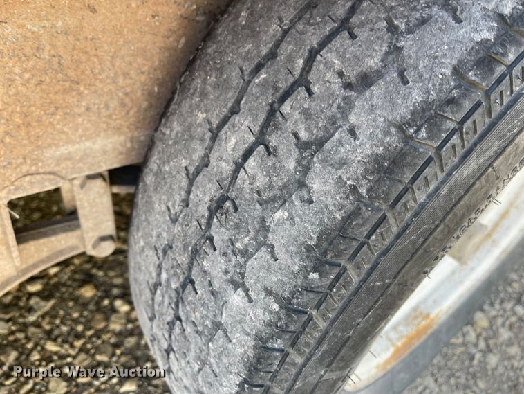 image for item FV9255 2003 East Texas  utility trailer