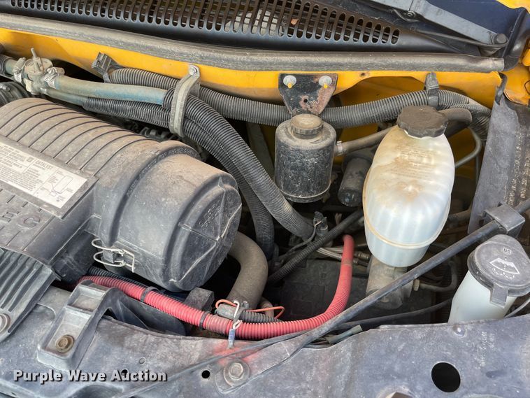 image for item FV9268 2006 GMC Savana G3500  school bus