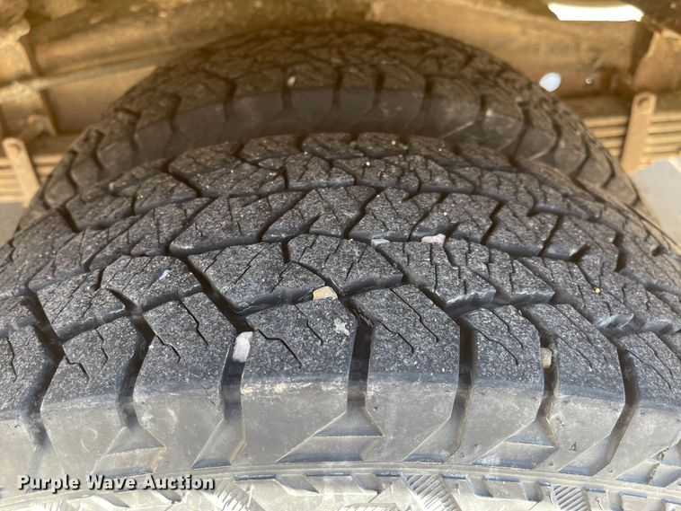 image for item FV9268 2006 GMC Savana G3500  school bus