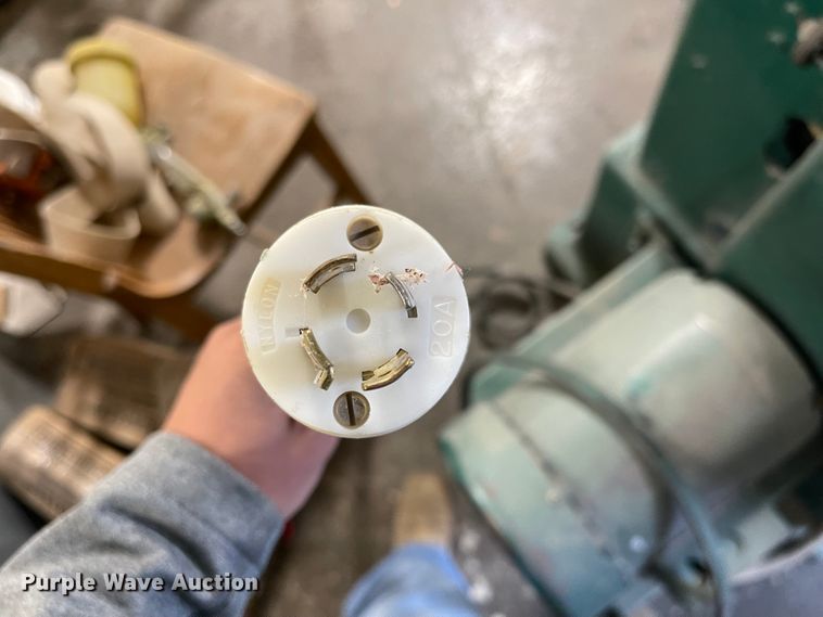 image for item FV9409 Powermatic 180  18" planer