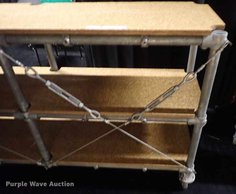 image for item HR9751 (5) shelves